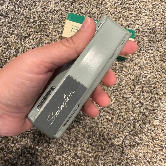 The Swingline 747 Vintage Mini Stapler Gray Metal with Pack of Staples 35-2D - Picture 6 of 8